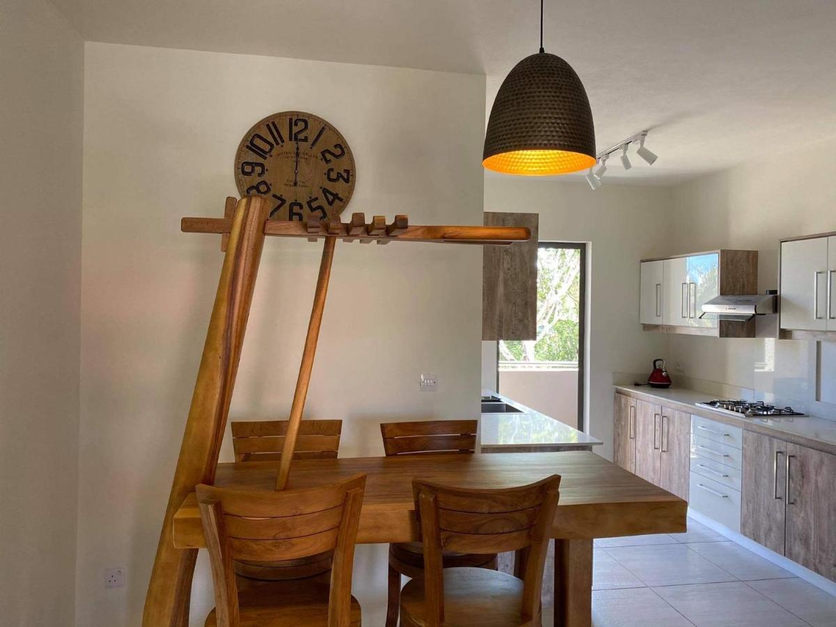 Westwood Apartments Flic-en-Flacq المظهر الخارجي الصورة